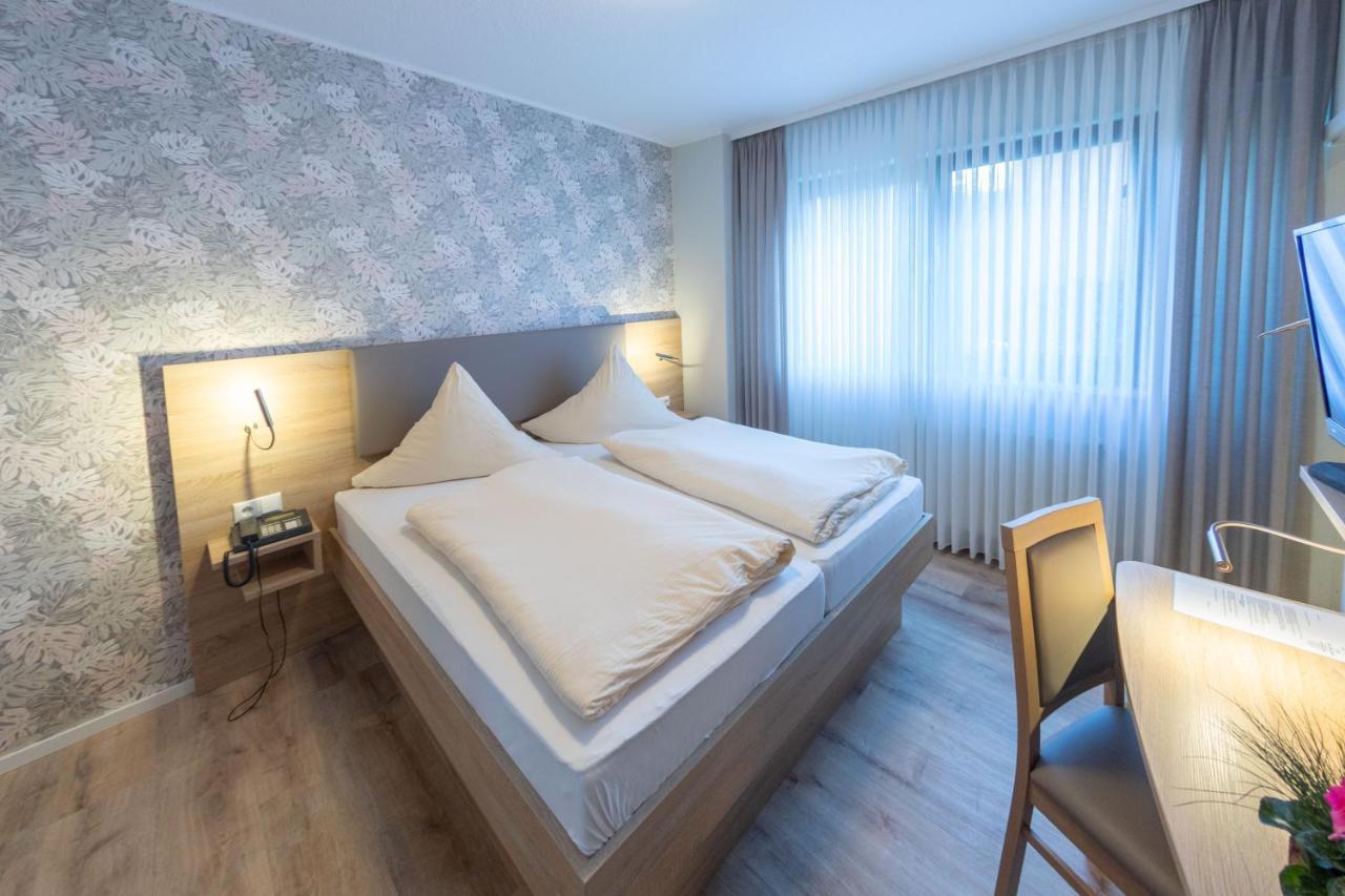 Hotel Zum Kuehlen Grunde Минден Экстерьер фото
